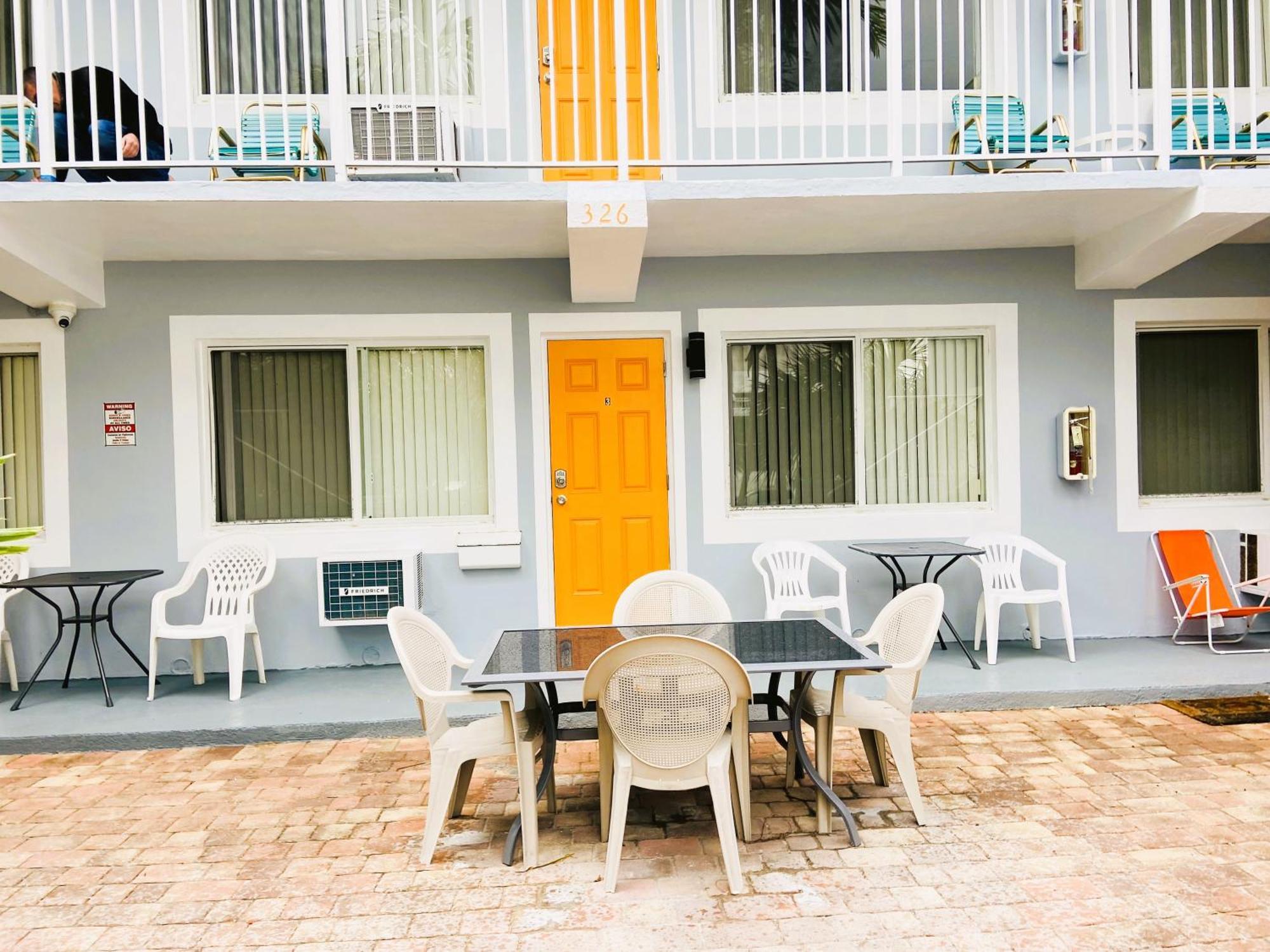 Beach Tide Motel Hollywood Exterior photo